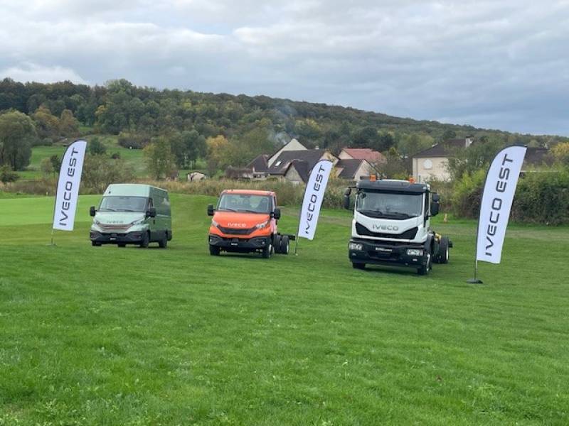 Lancement de la nouvelle gamme IVECO MY24 au Golf de Pulnoy