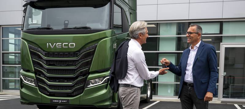Véhicule Iveco en crédit‑bail CAPFLEX à Metz