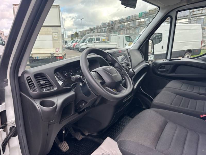 camion utilitaire avec confort conducteur Daily