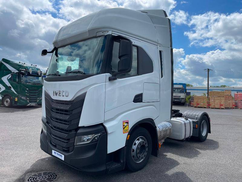 Acquérir un poids lourd/tracteur routier IVECO SWAY en occasion à Nancy