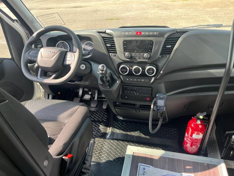 Commandes Bluetooth volant Iveco Daily   2/2