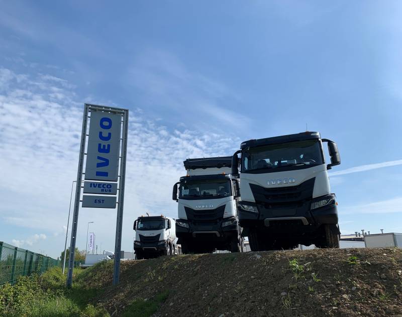 Camion polyvalent IVECO X-WAY transport de matériaux