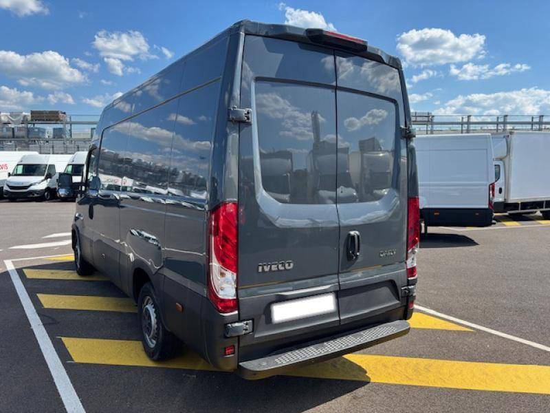Iveco Daily 35S14 Hi-Matic utilitaire occasion Nancy