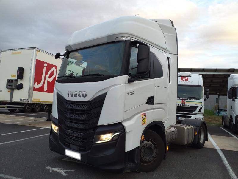 Tracteur routier IVECO S-WAY 480 ch occasion Metz
