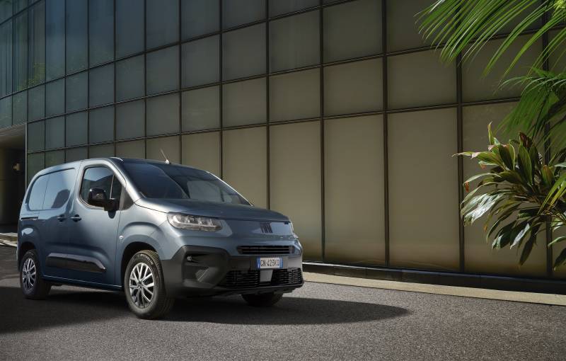 Fiat Doblo utilitaire compact pour artisans