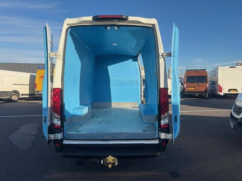 Portes arrière ouvertes Daily 3.5t